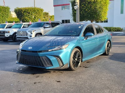 2025 Toyota Camry SE