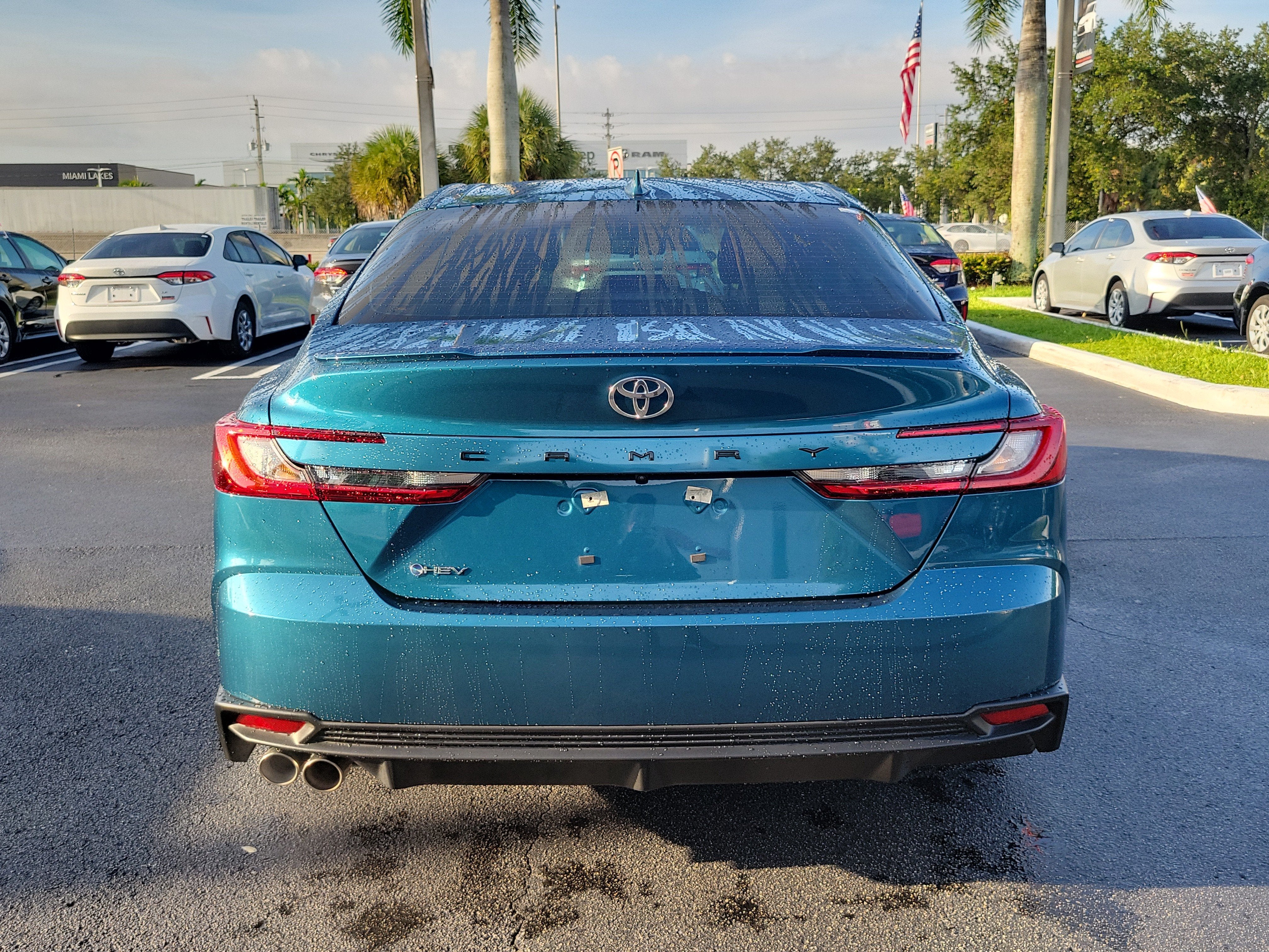 2025 Toyota Camry SE