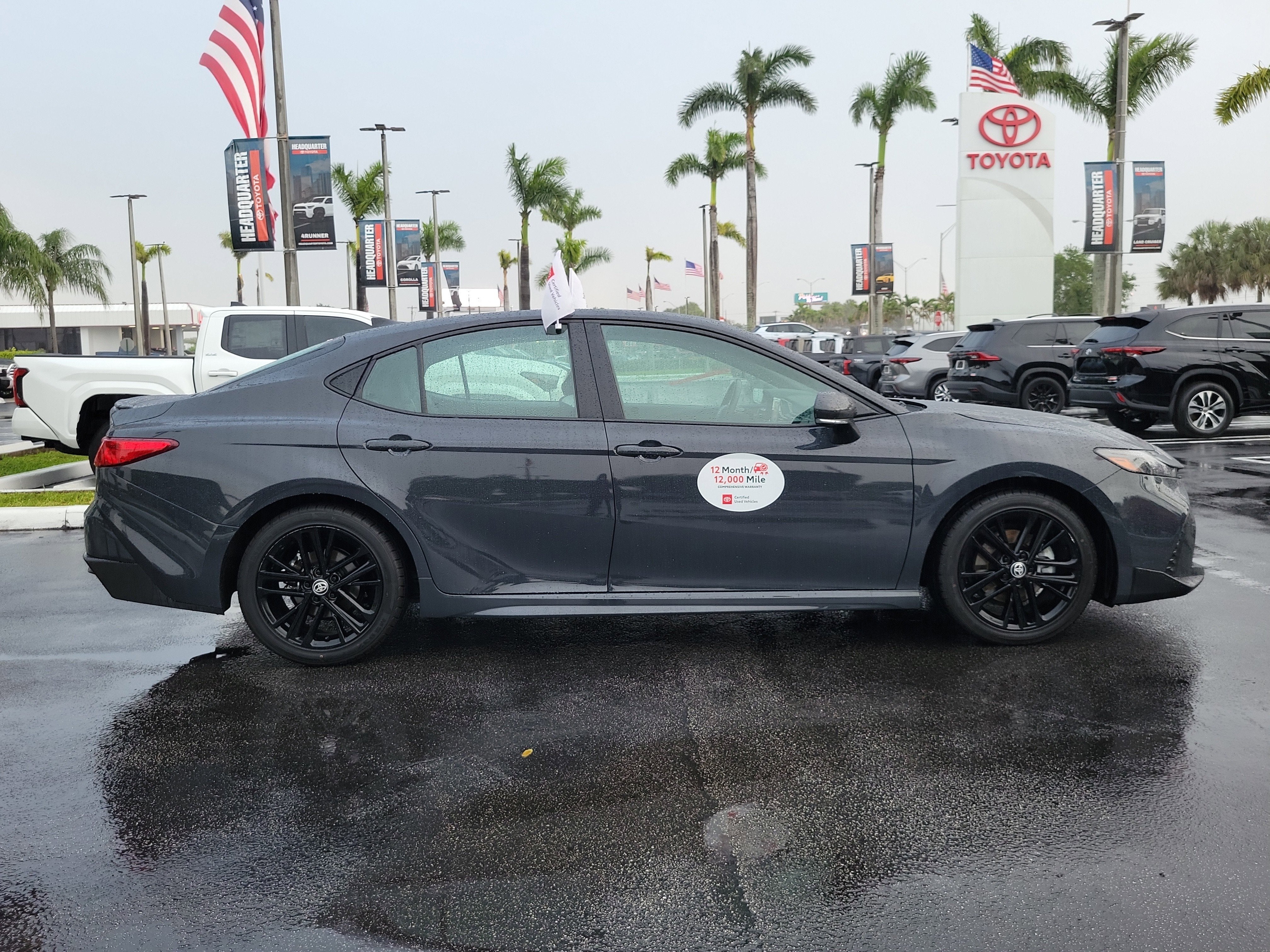 2025 Toyota Camry SE