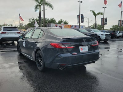 2025 Toyota Camry SE