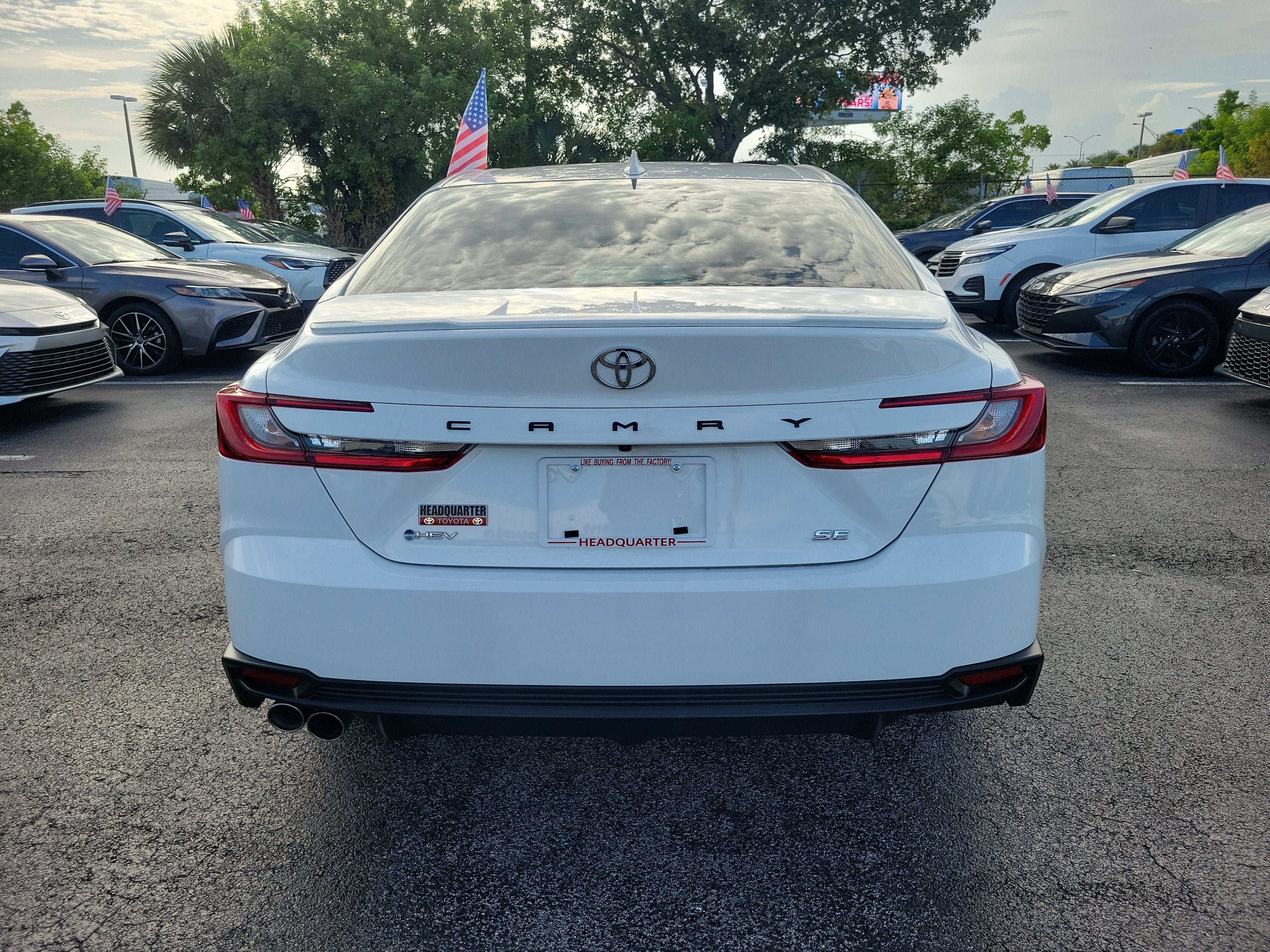 2025 Toyota Camry SE