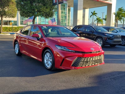 2025 Toyota Camry LE