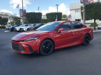 2025 Toyota Camry SE