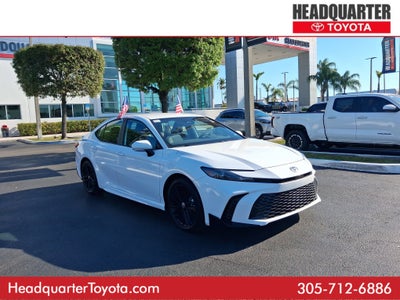 2025 Toyota Camry SE