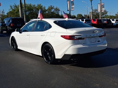 2025 Toyota Camry SE