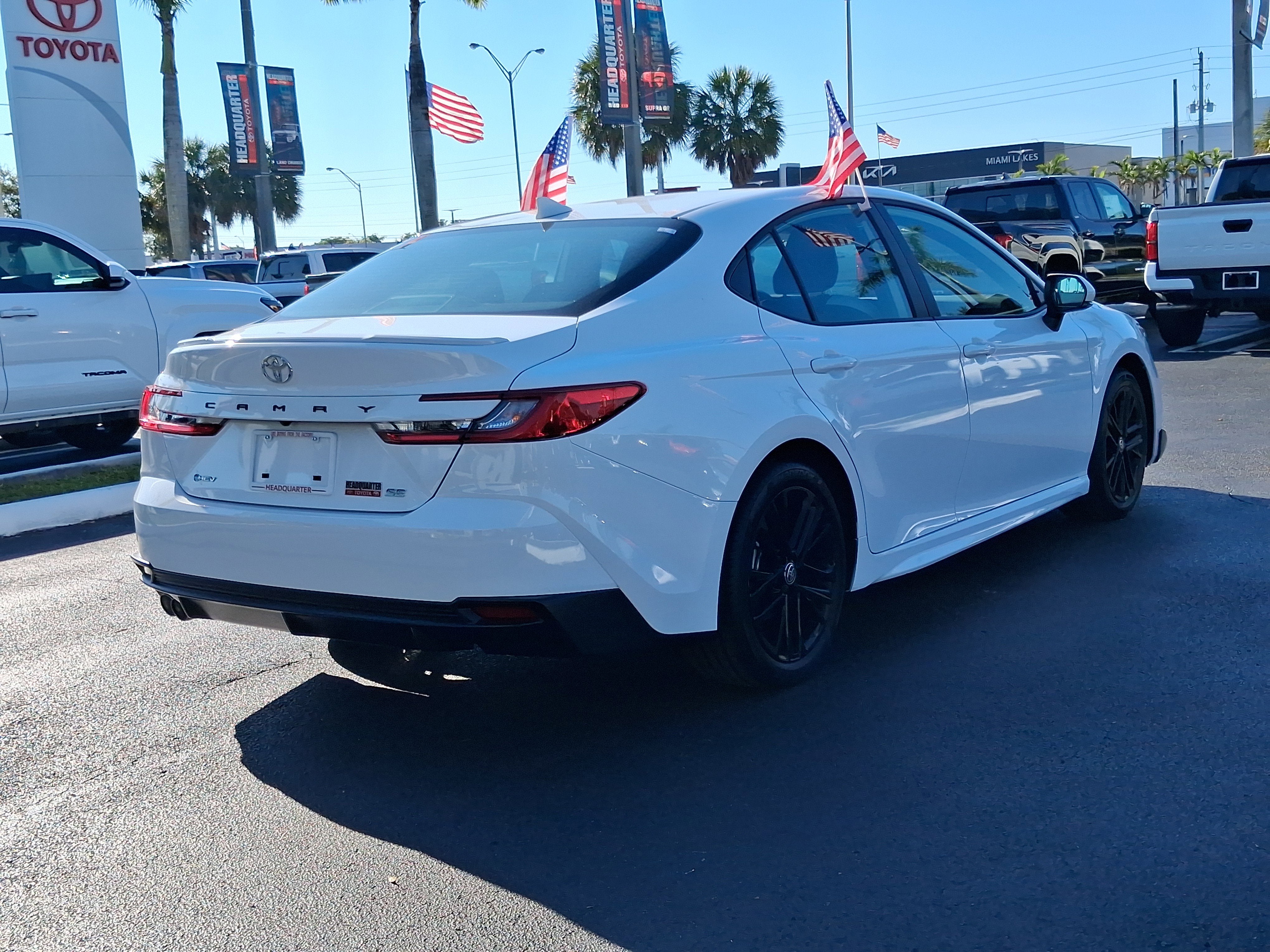 2025 Toyota Camry SE