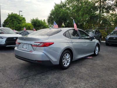 2025 Toyota Camry LE