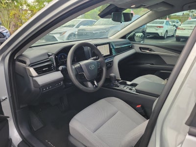 2025 Toyota Camry LE