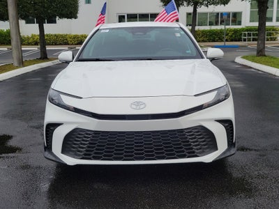 2025 Toyota Camry SE