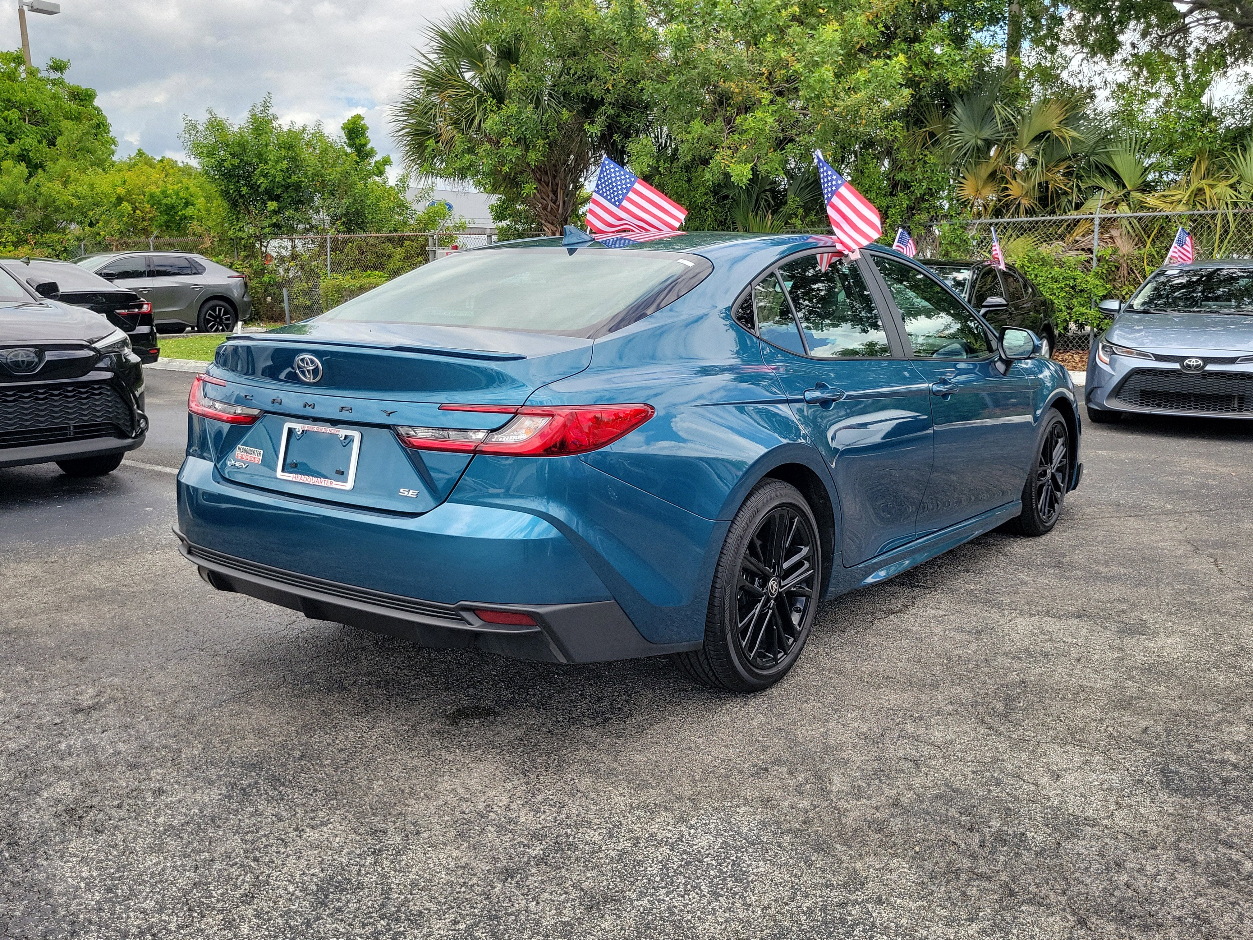 2025 Toyota Camry SE