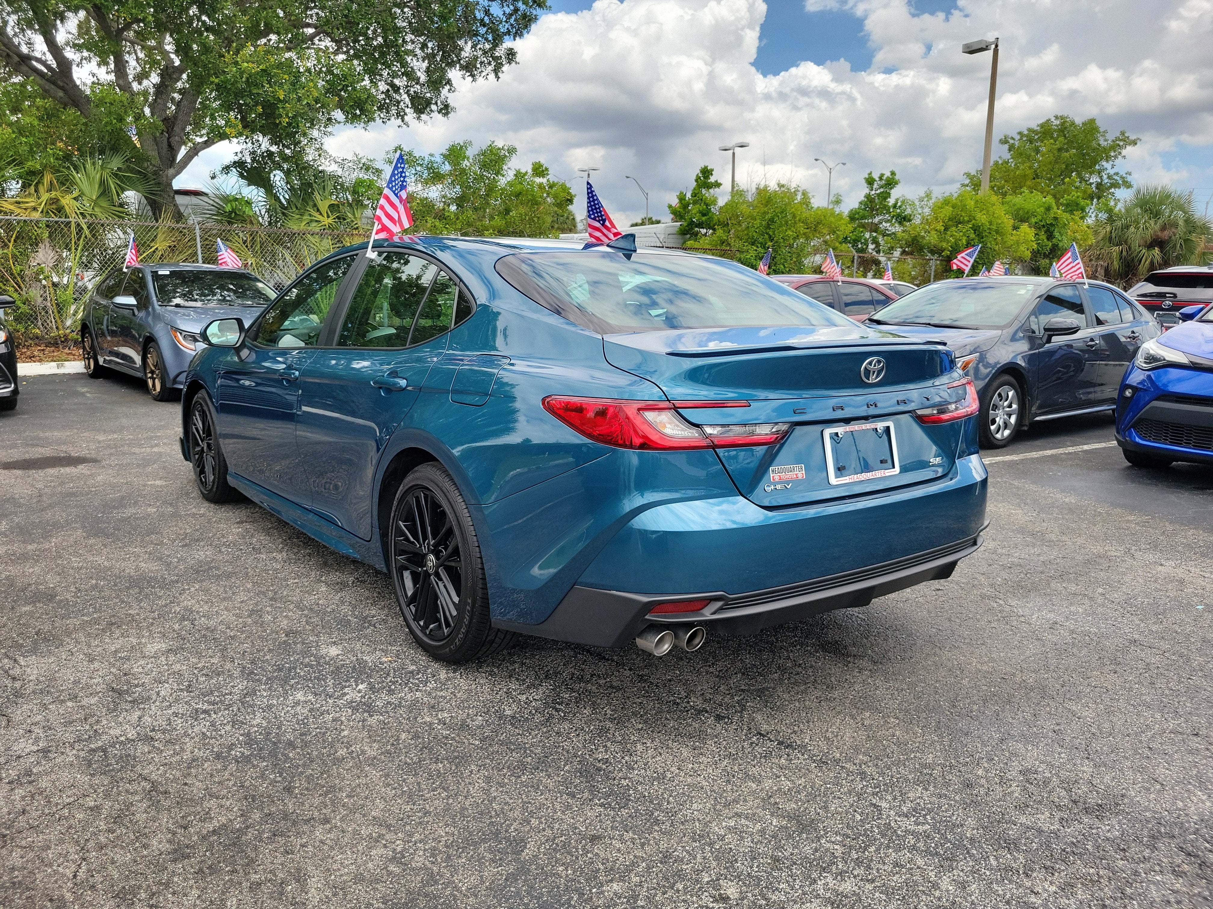 2025 Toyota Camry SE