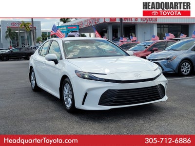 2025 Toyota Camry LE