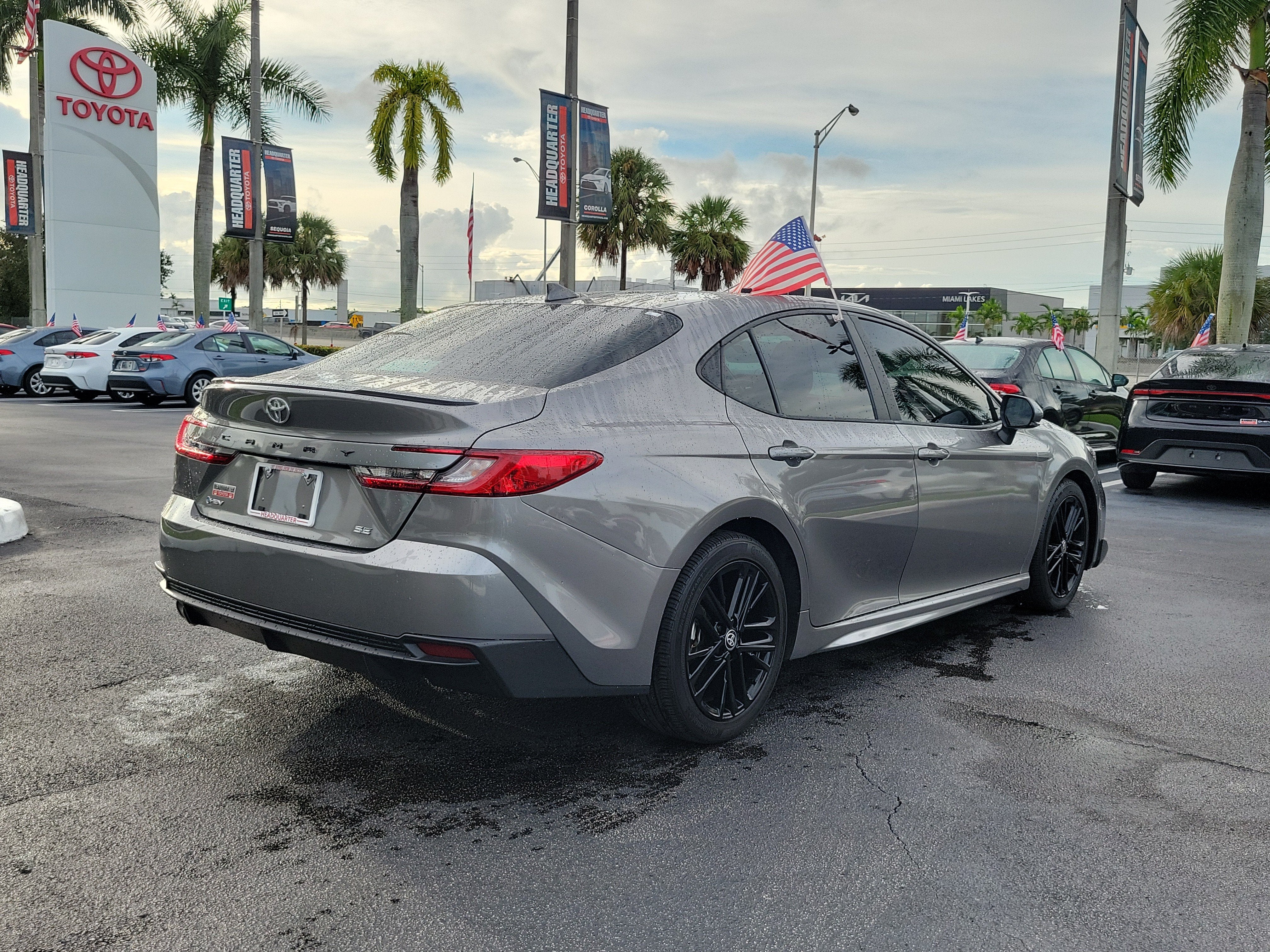 2025 Toyota Camry SE