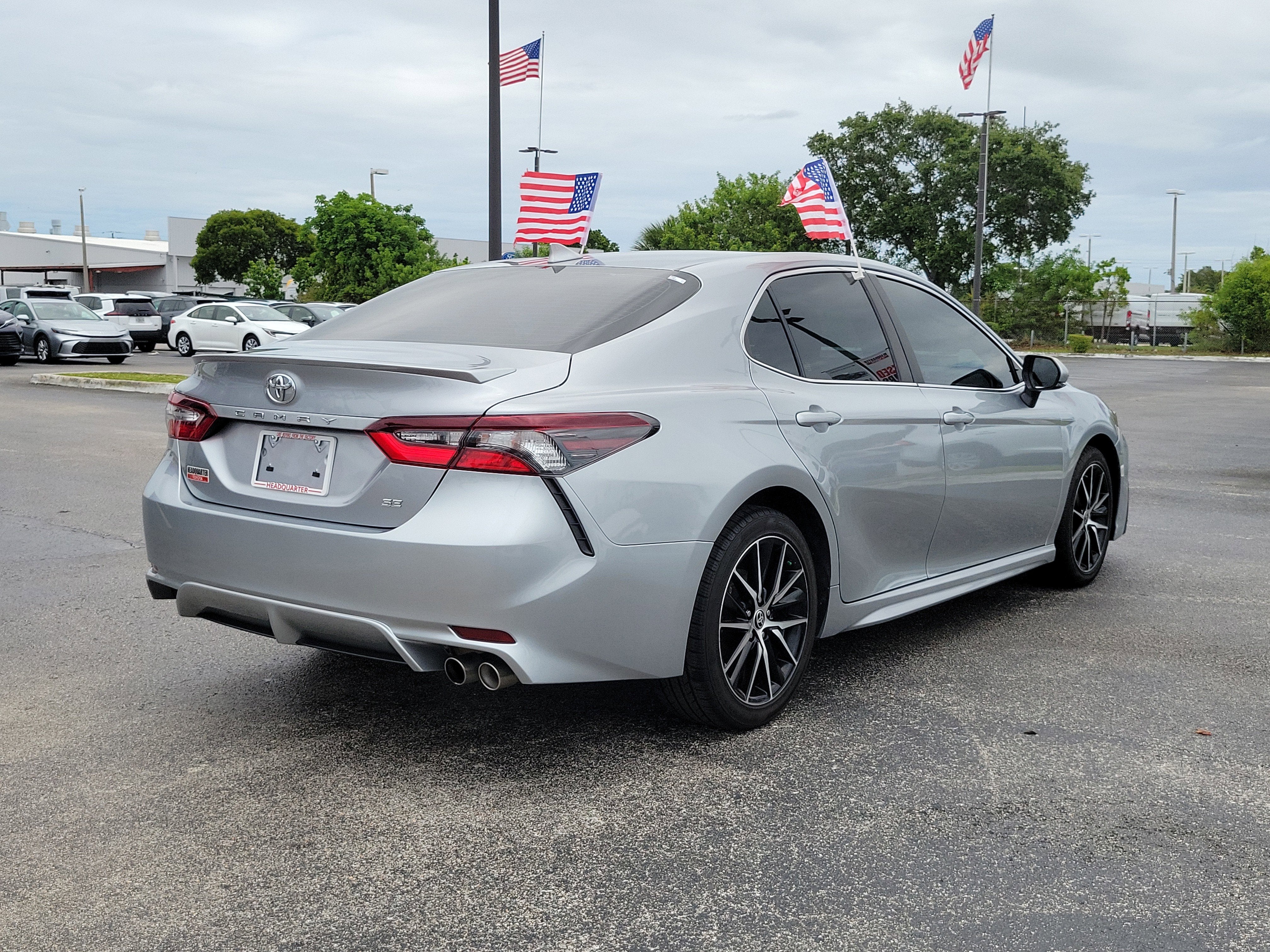 2022 Toyota Camry SE