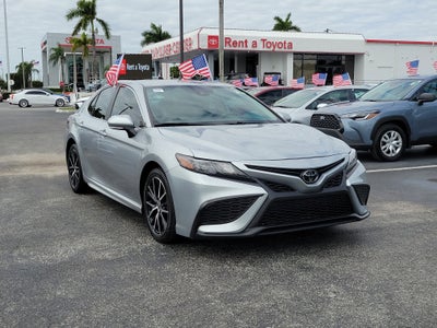 2022 Toyota Camry SE