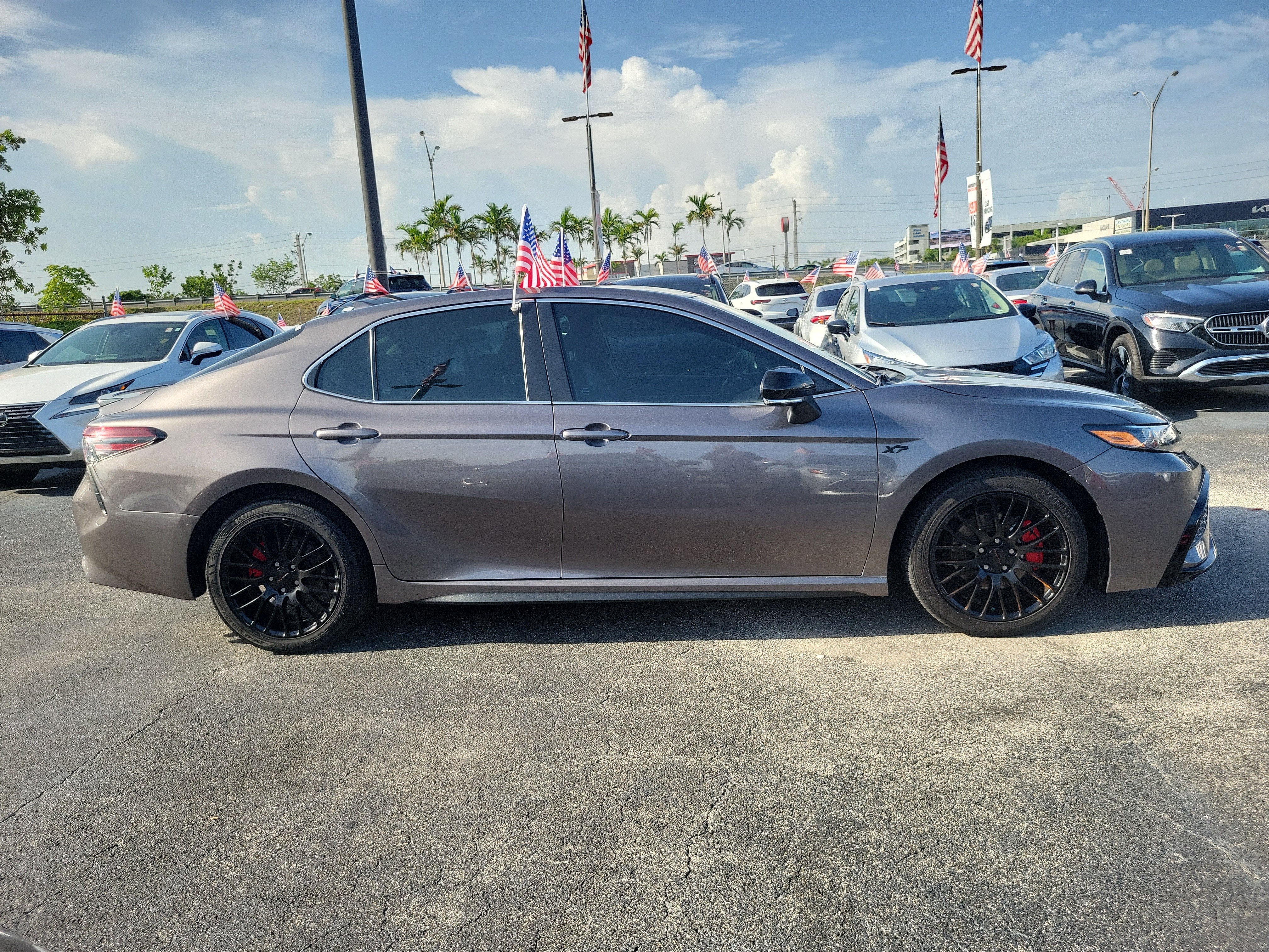 2023 Toyota Camry SE