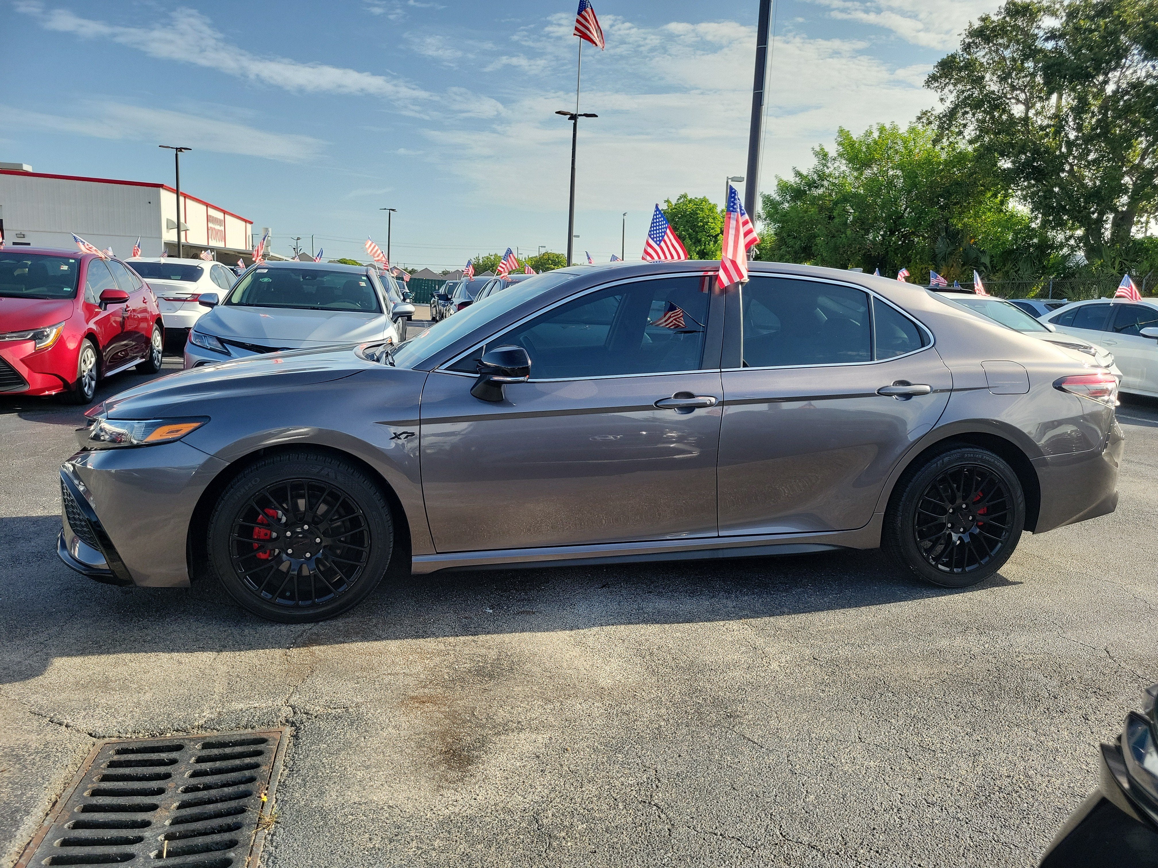 2023 Toyota Camry SE
