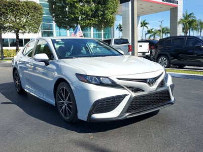 2023 Toyota Camry SE