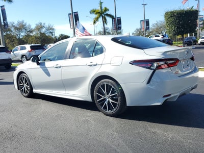 2023 Toyota Camry SE