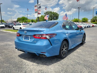 2024 Toyota Camry SE