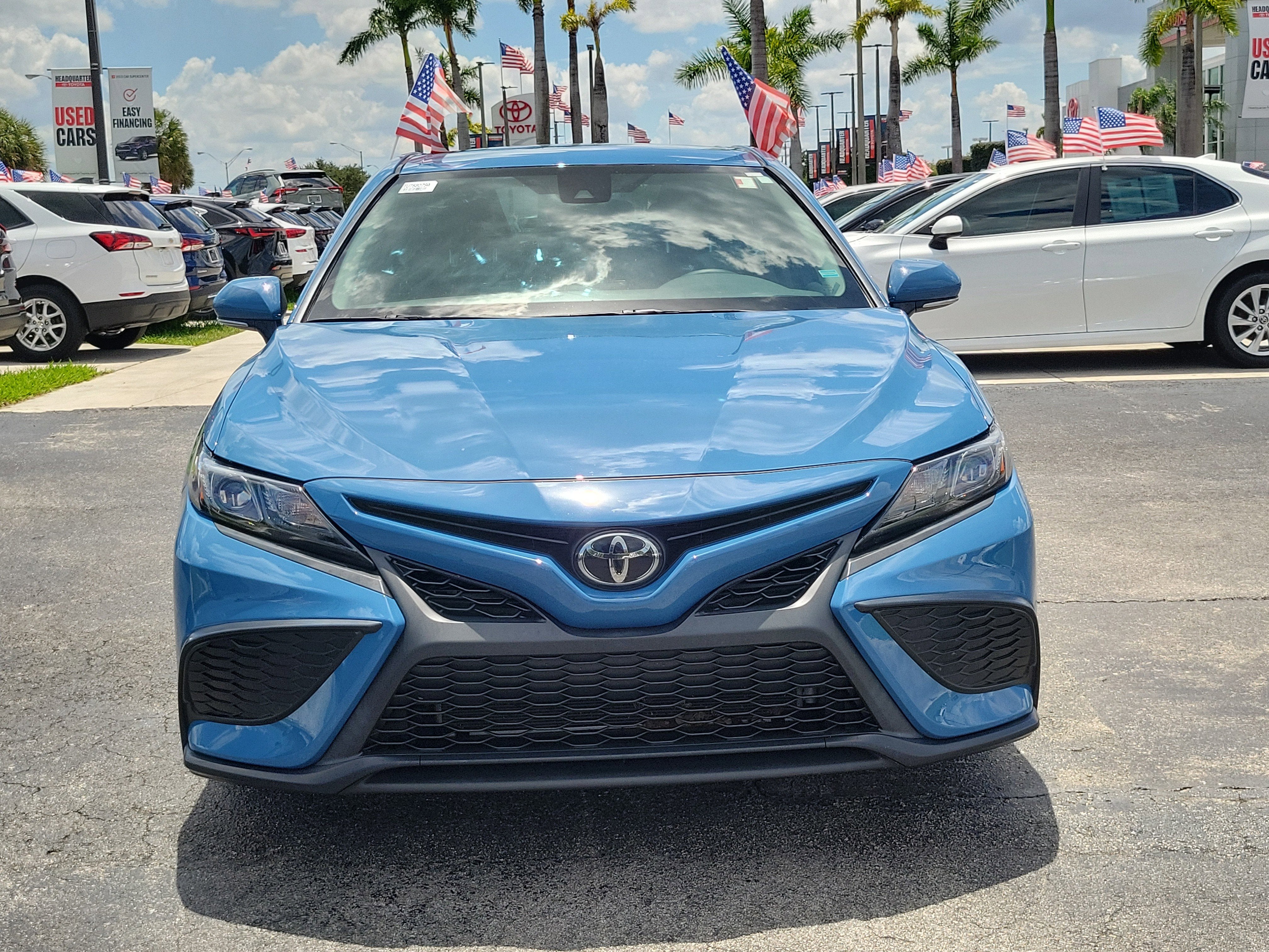 2024 Toyota Camry SE