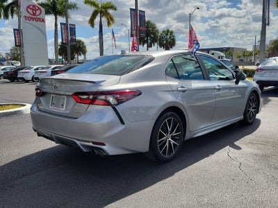2021 Toyota Camry SE