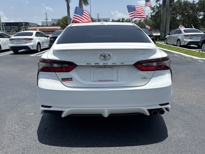 2022 Toyota Camry SE