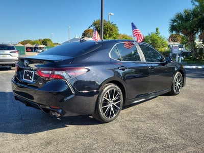 2024 Toyota Camry SE