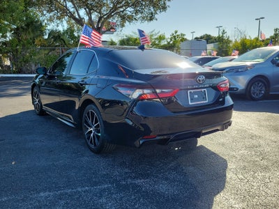 2024 Toyota Camry SE