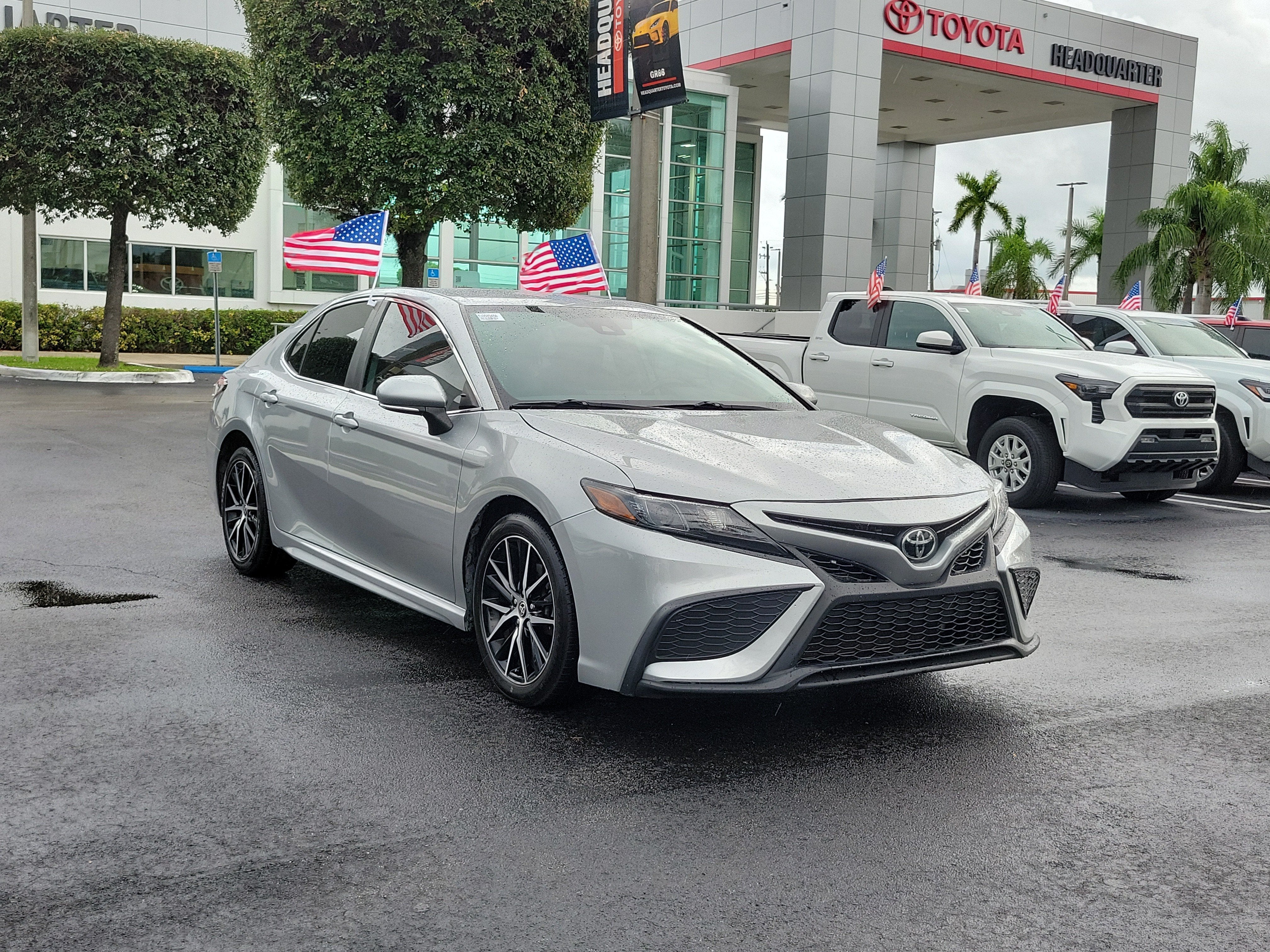 2022 Toyota Camry SE