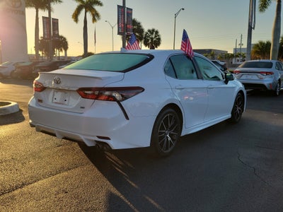 2023 Toyota Camry SE