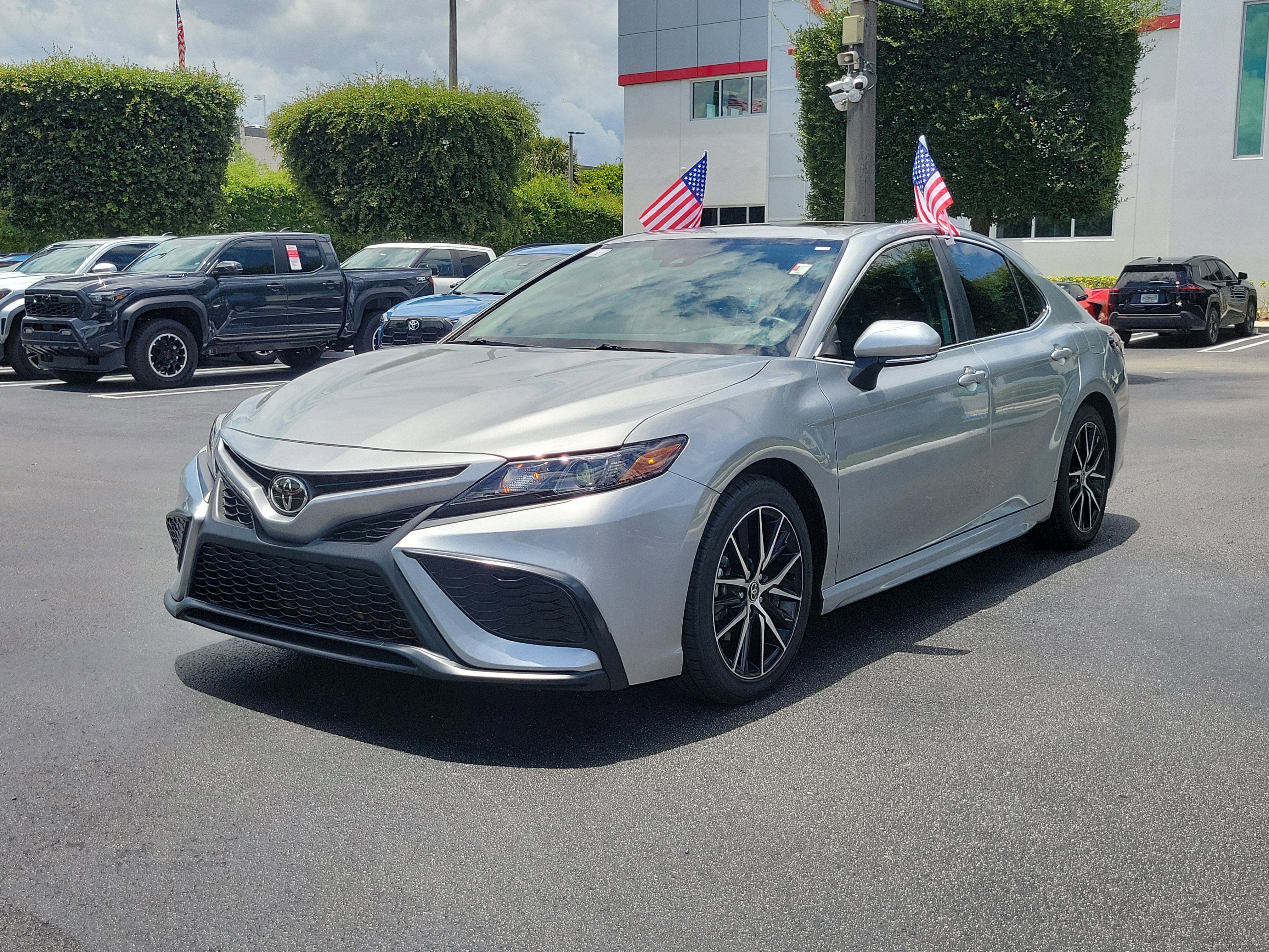 2024 Toyota Camry SE