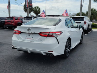 2020 Toyota Camry SE