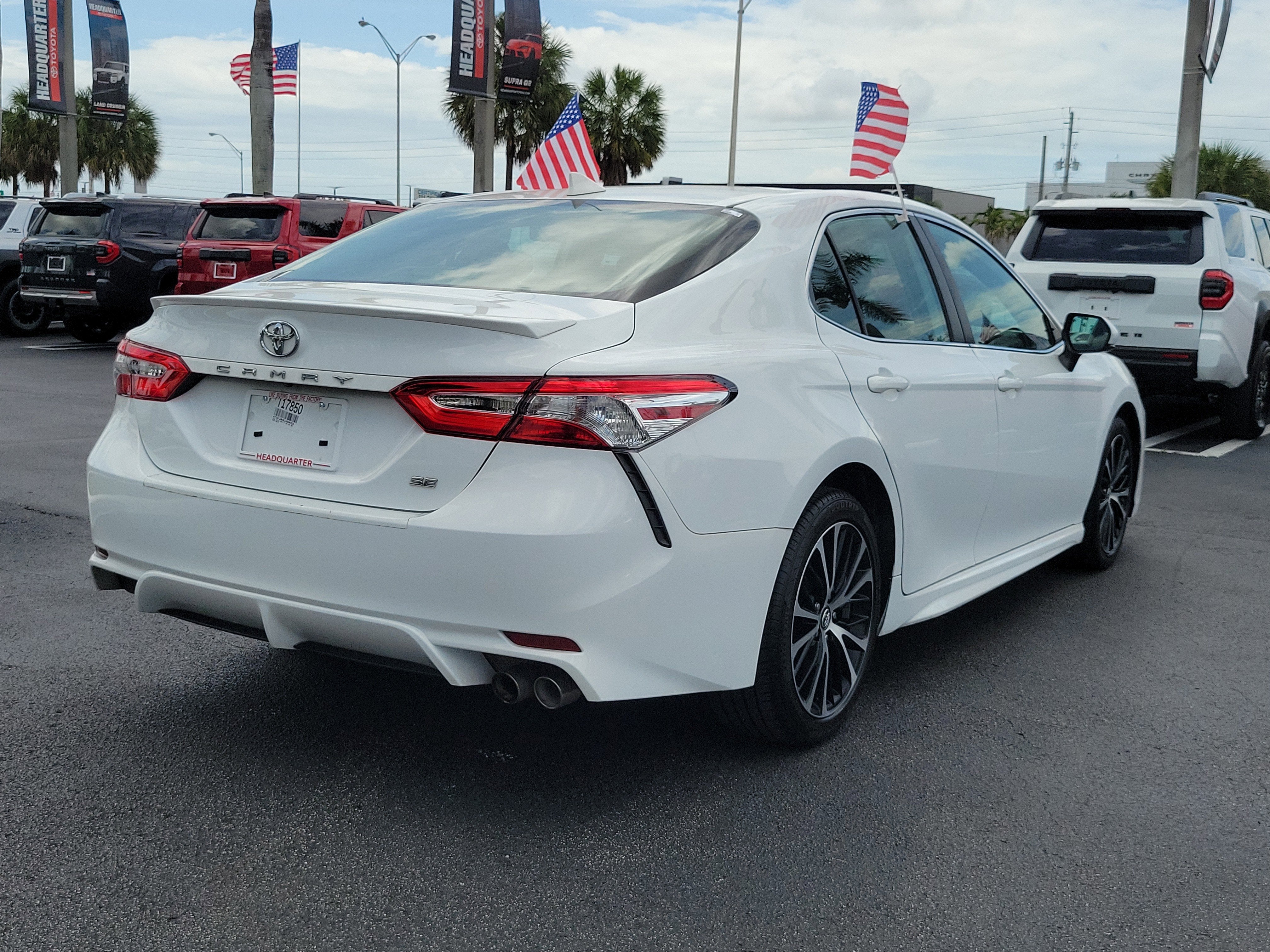 2020 Toyota Camry SE