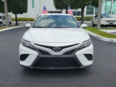 2020 Toyota Camry SE