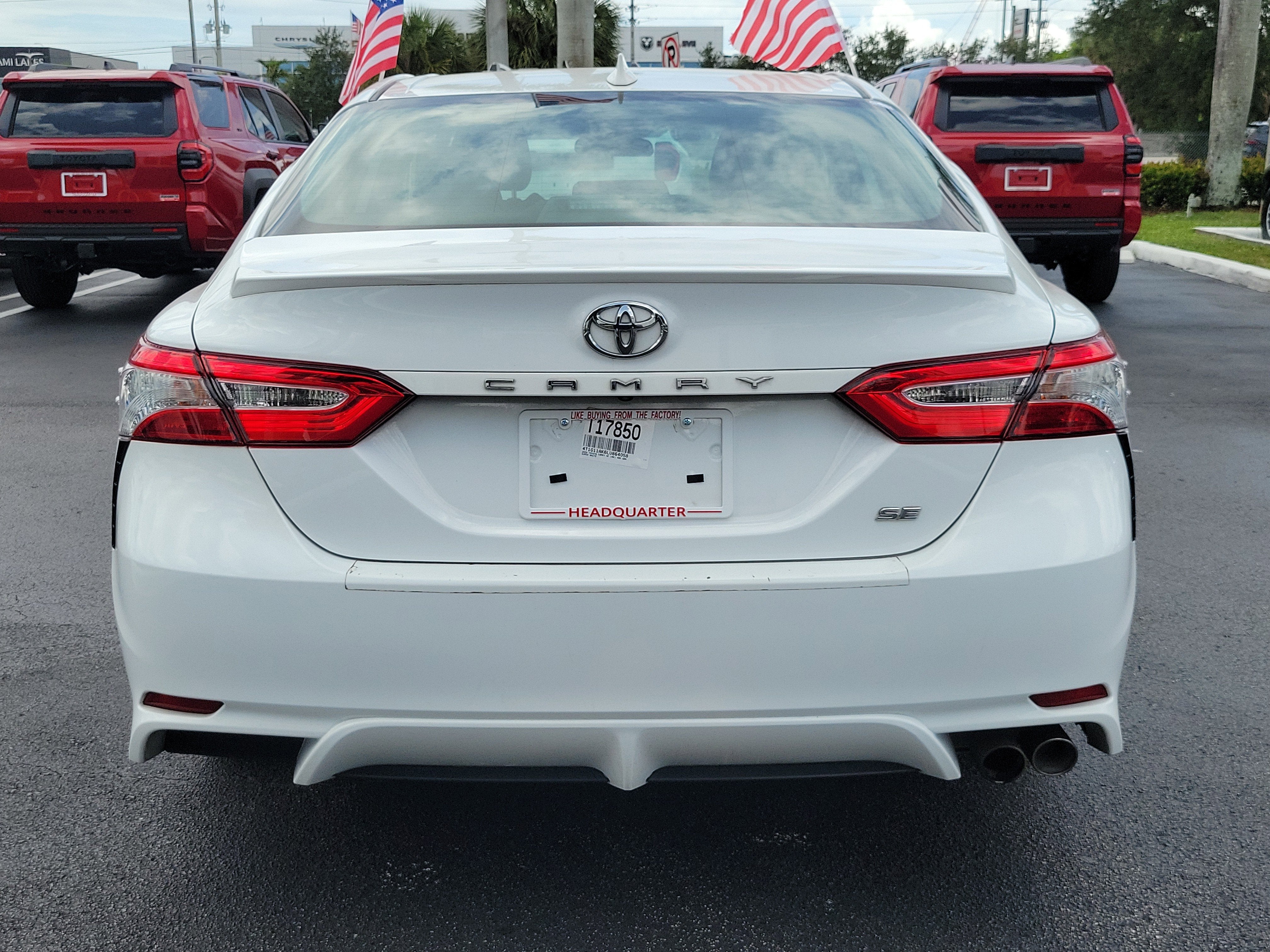 2020 Toyota Camry SE