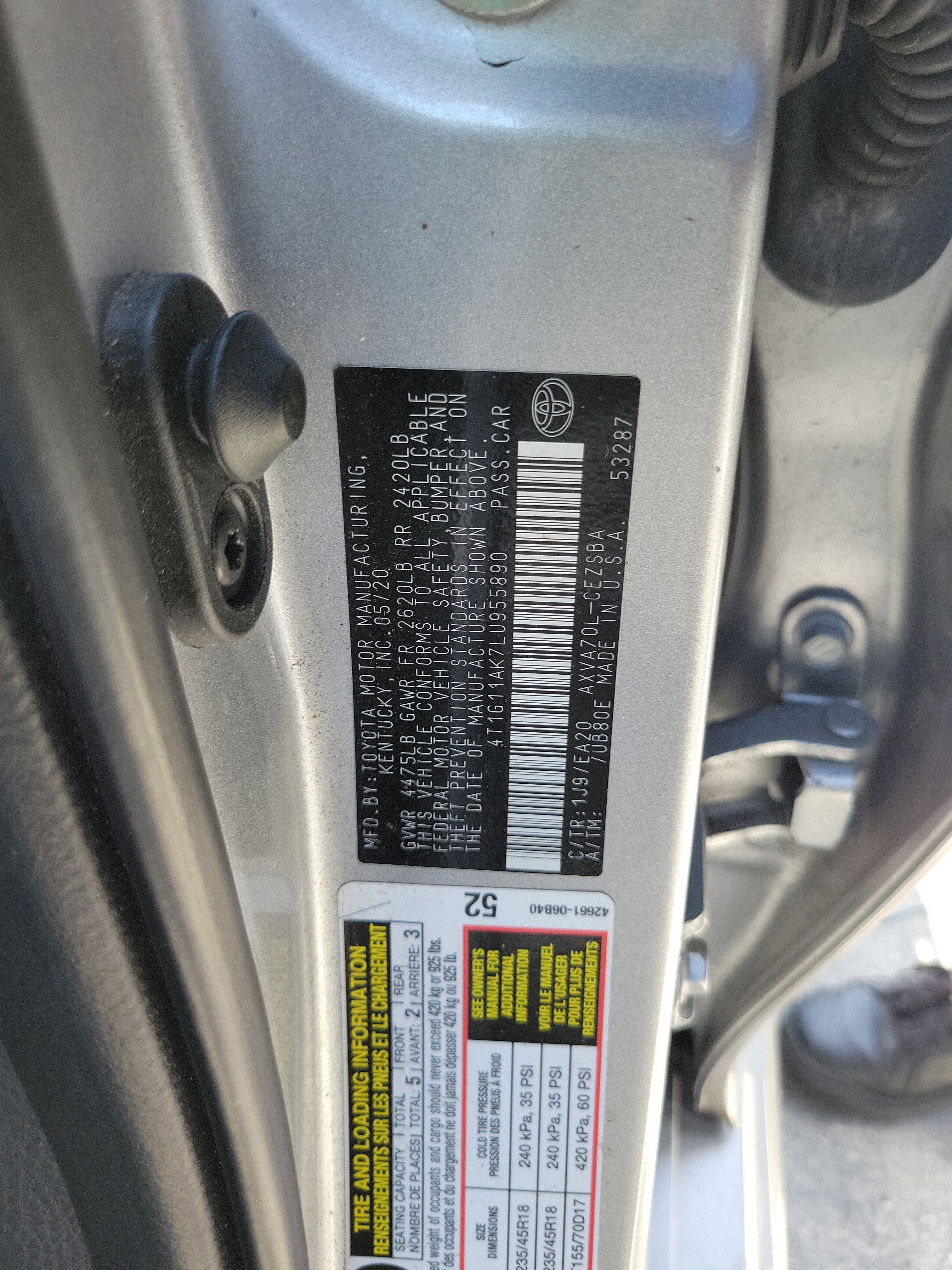 2020 Toyota Camry SE