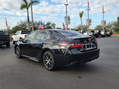 2024 Toyota Camry SE