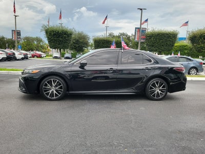 2021 Toyota Camry SE