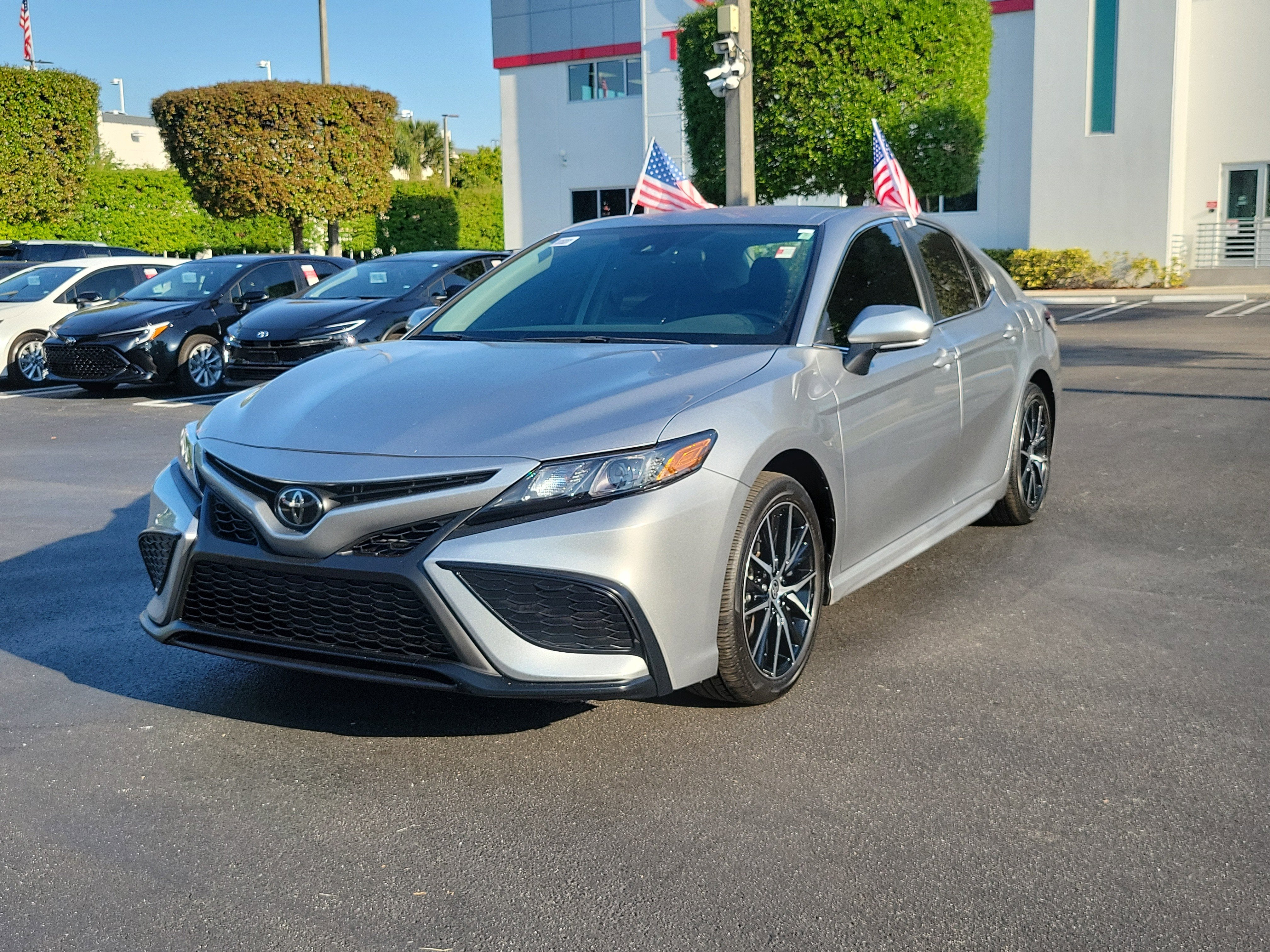 2024 Toyota Camry SE
