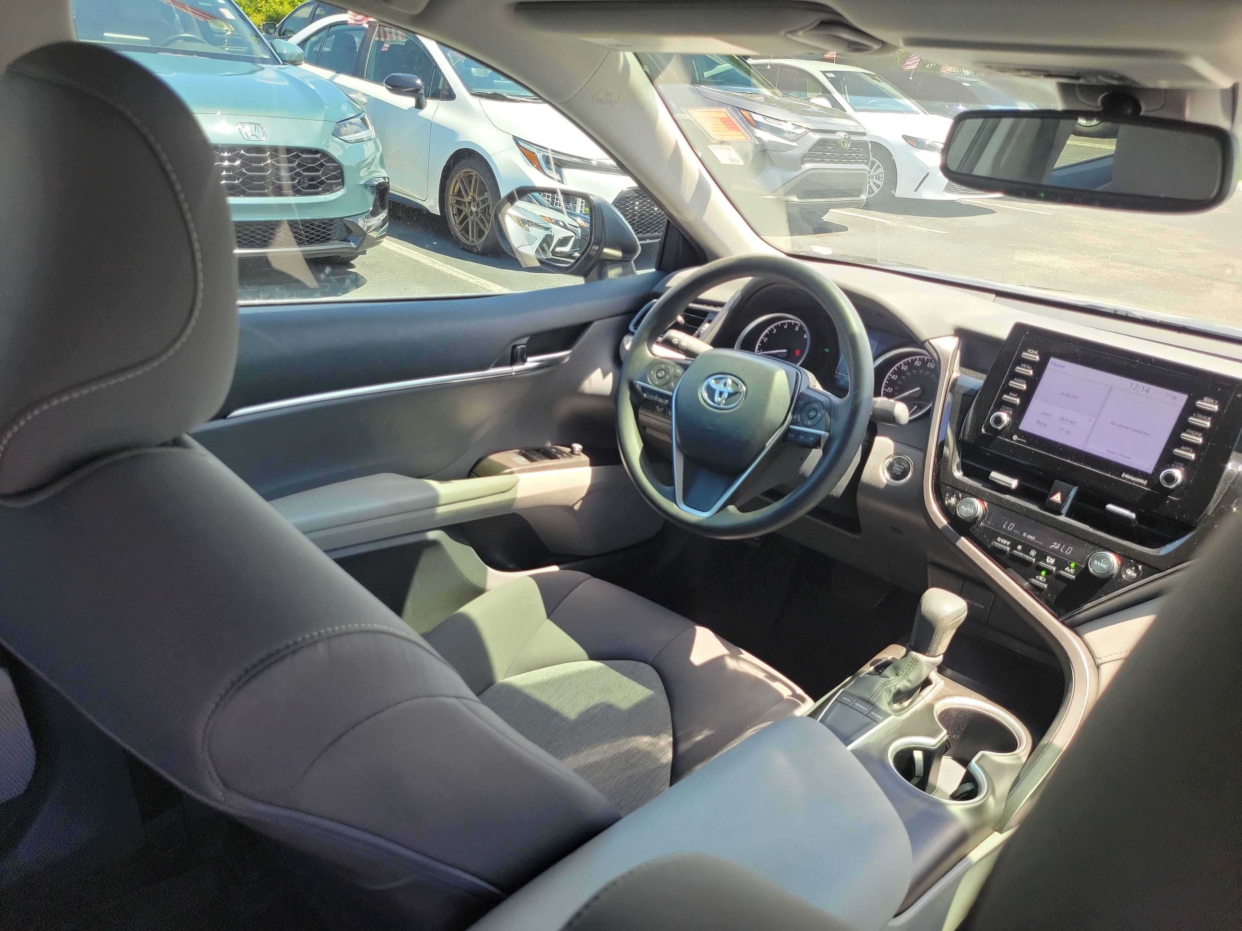 2024 Toyota Camry LE