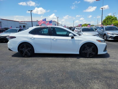 2022 Toyota Camry LE