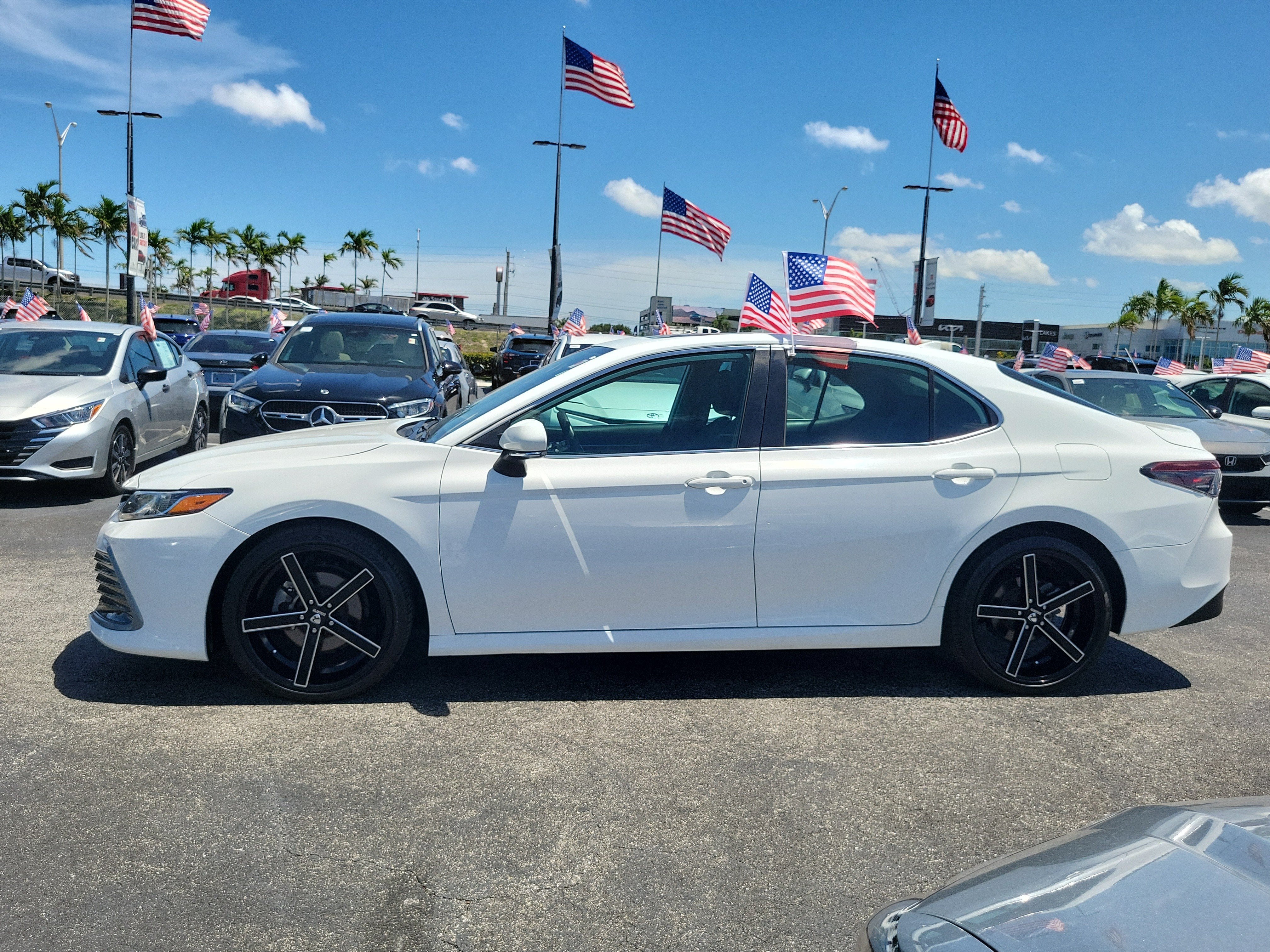 2022 Toyota Camry LE