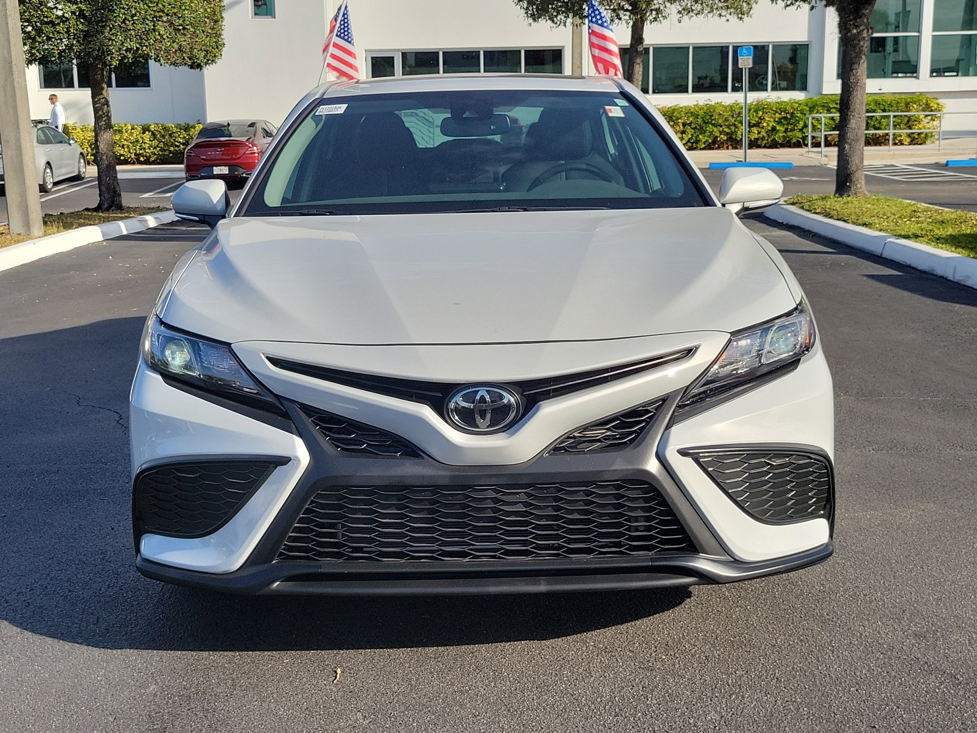 2024 Toyota Camry SE