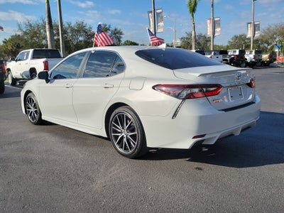 2024 Toyota Camry SE