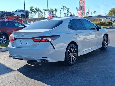 2024 Toyota Camry SE