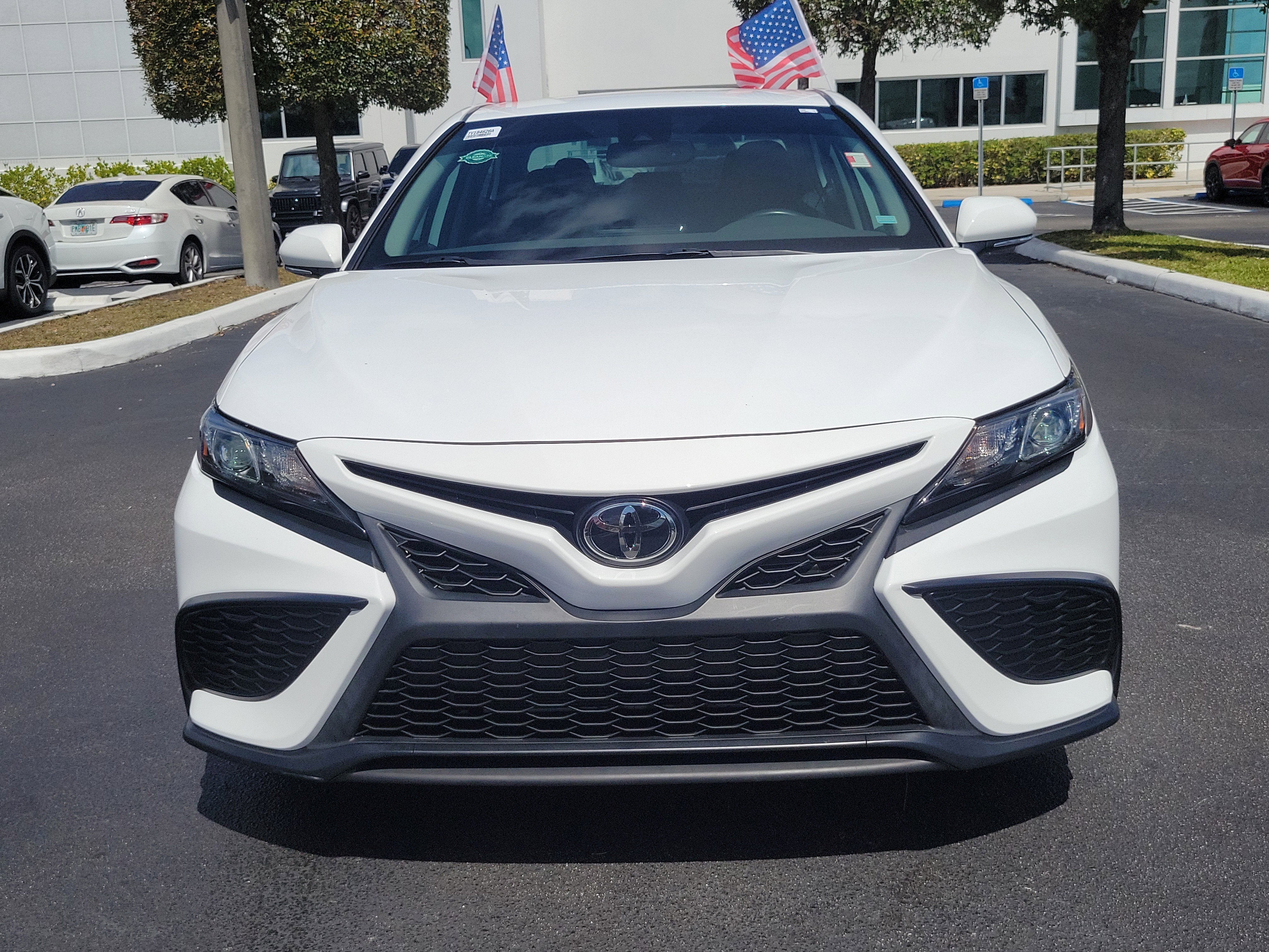 2023 Toyota Camry SE