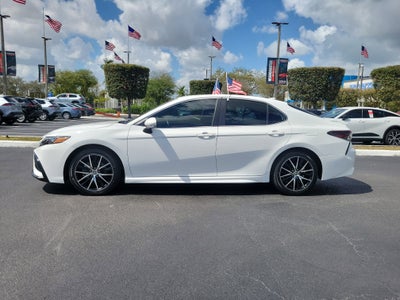 2023 Toyota Camry SE