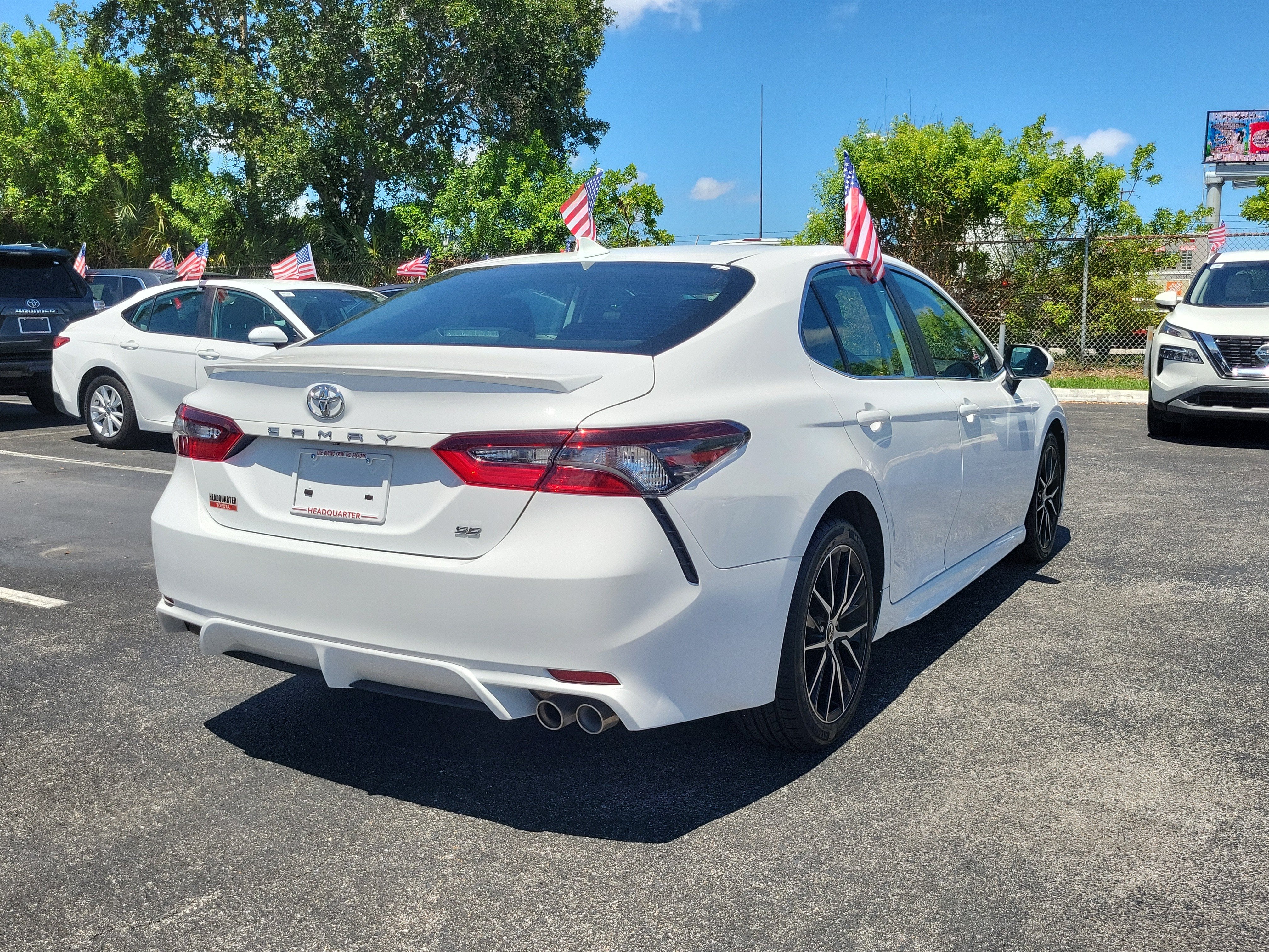 2022 Toyota Camry SE