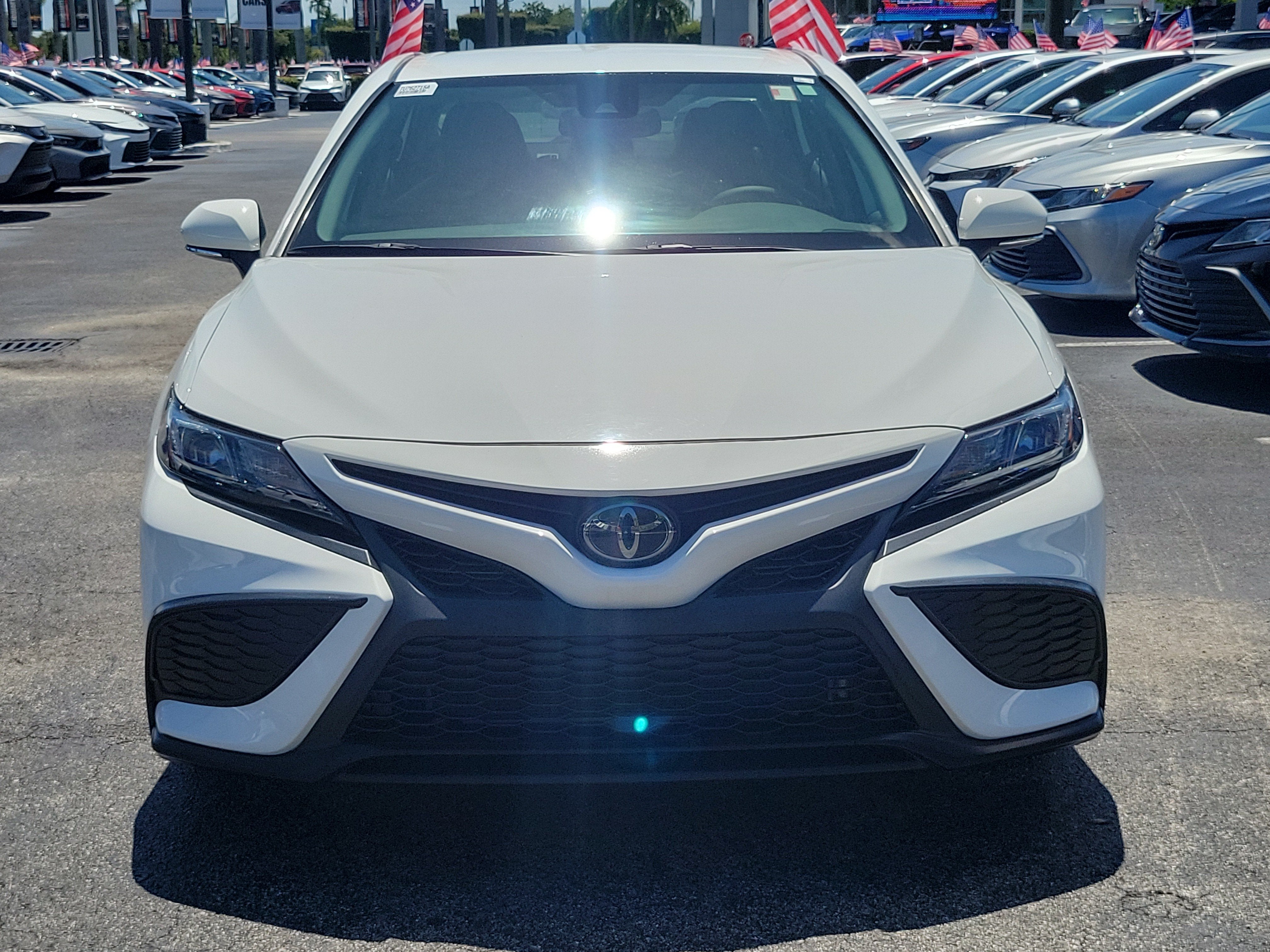 2022 Toyota Camry SE